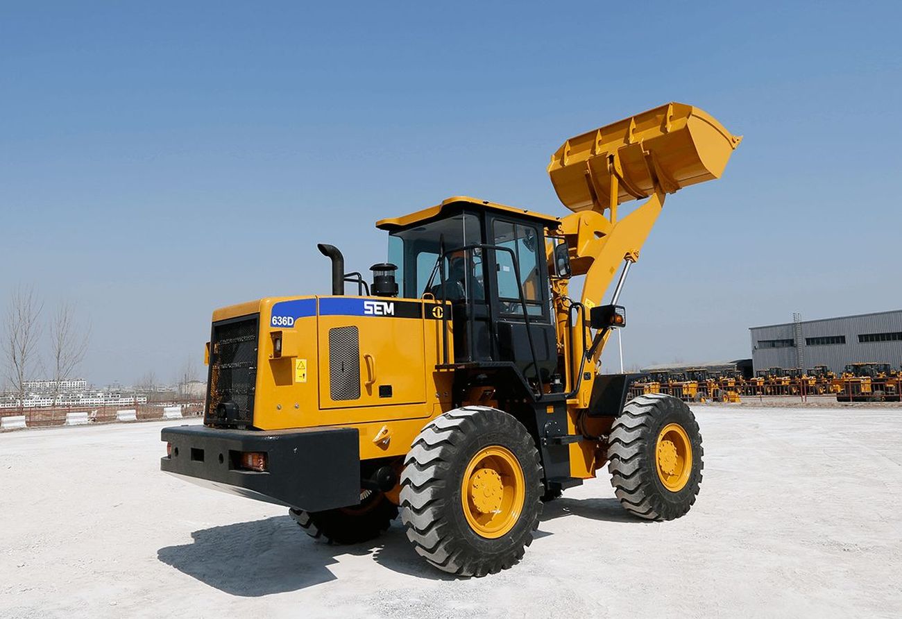 SEM Wheel Loader 636D